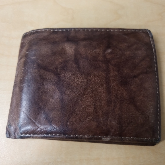 2x FOSSIL Leather Wallets - Picture 11 of 15